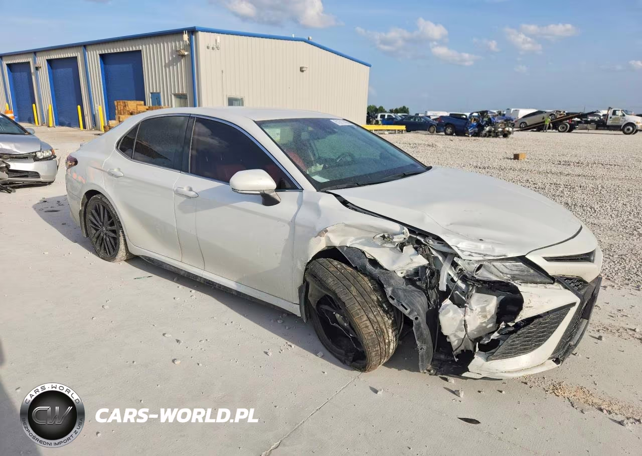 2021 Toyota Camry Xse VIN:4T1K61AK1MU411964 - 4
