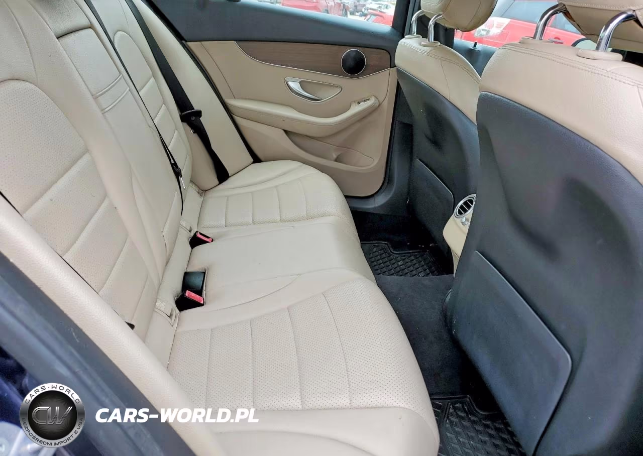 2020 Mercedes-Benz C 300 4Matic VIN:WDDWF8EBXLR556064 - 10