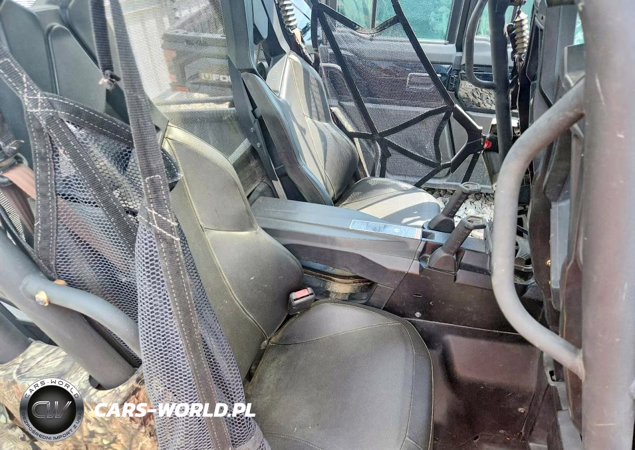 2018 Can-Am Commander Utility Vehicle VIN:3JBKCAX27JJ000027 - 6