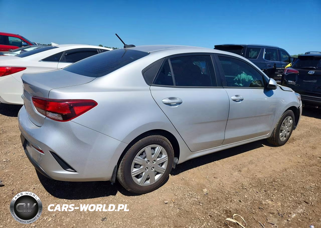 2022 Kia Rio S VIN:3KPA24AD4NE462437 - 3