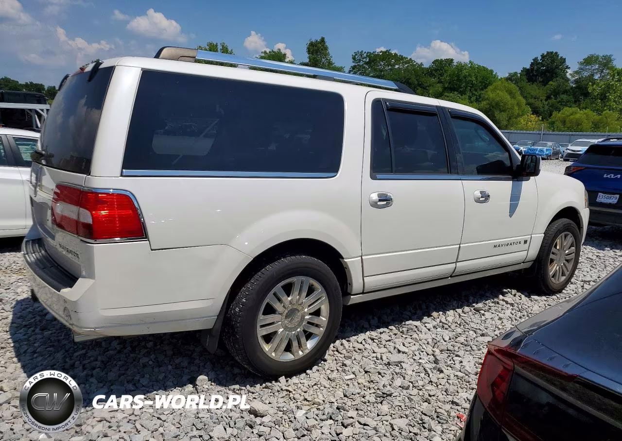 2014 Lincoln Navigator L VIN:5LMJJ3H50EEL08985 - 3