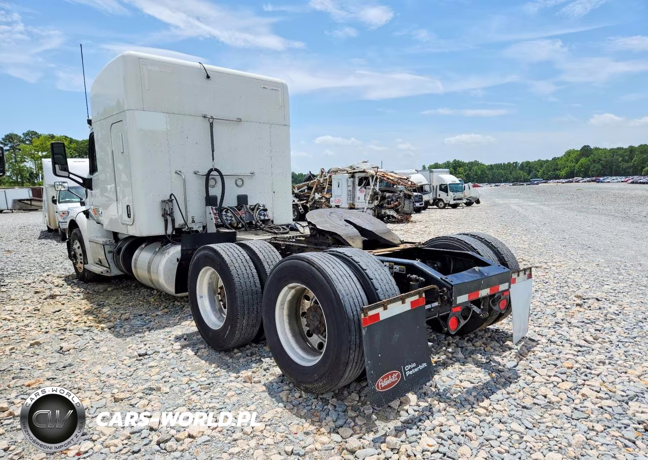 2018 Peterbilt 579 - Semi Truck VIN:1XPBDP9XXJD441312 - 2