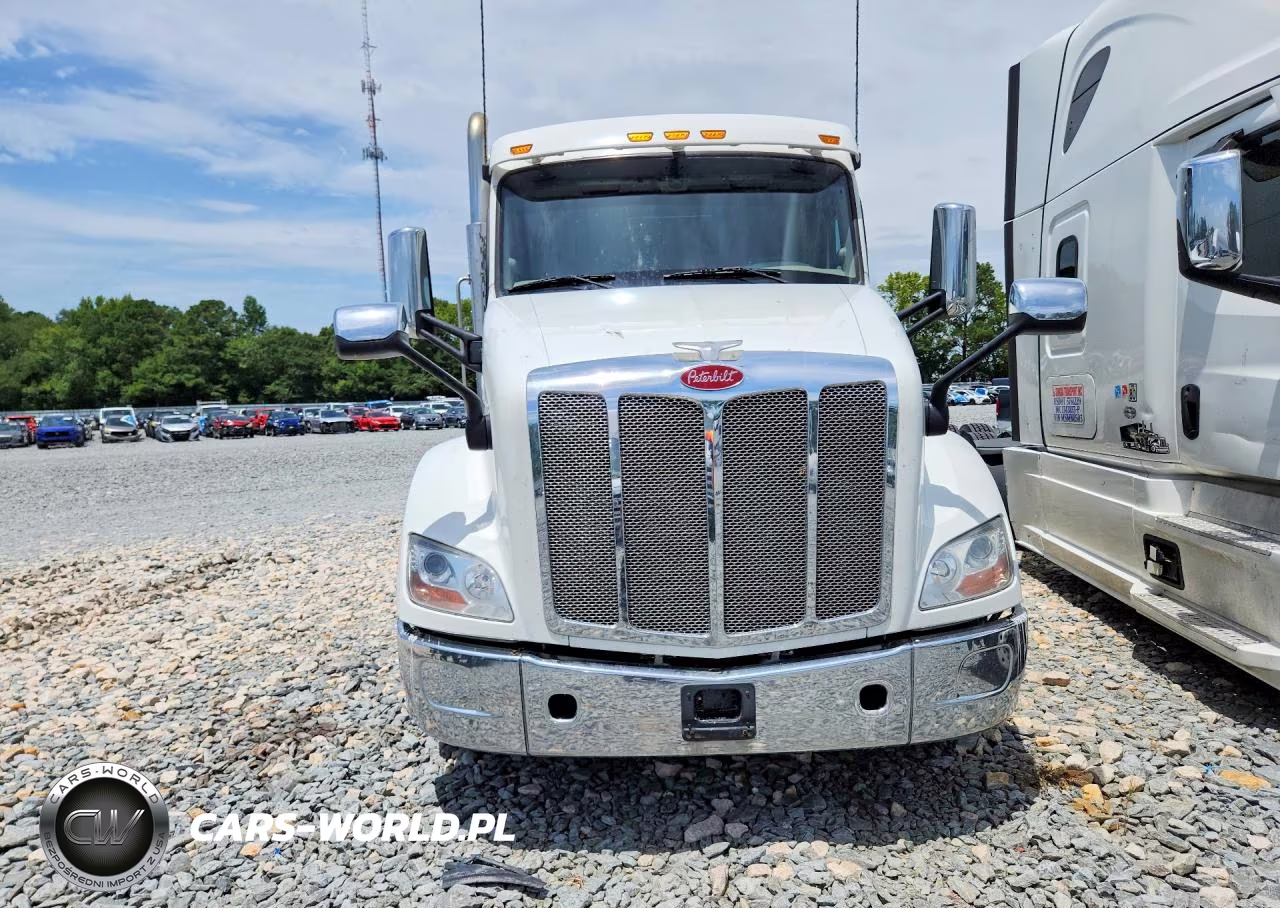 2018 Peterbilt 579 - Semi Truck VIN:1XPBDP9XXJD441312 - 5
