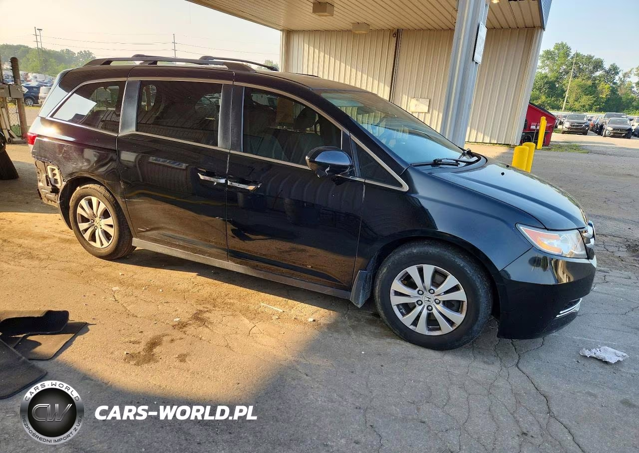 2016 Honda Odyssey Se VIN:5FNRL5H3XGB155502 - 4