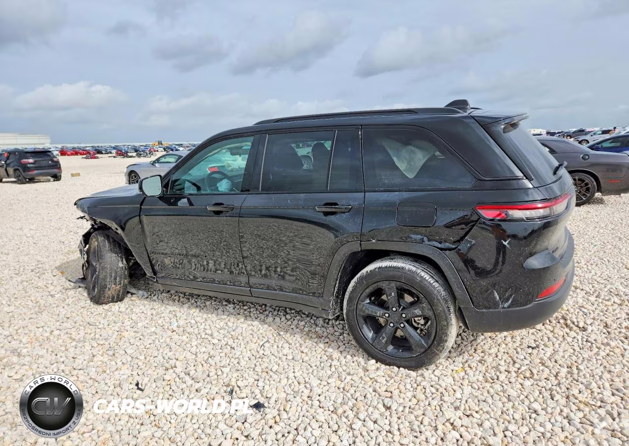 2025 Jeep Grand Cherokee Laredo VIN:1C4RJHAGXSC302203 - 2