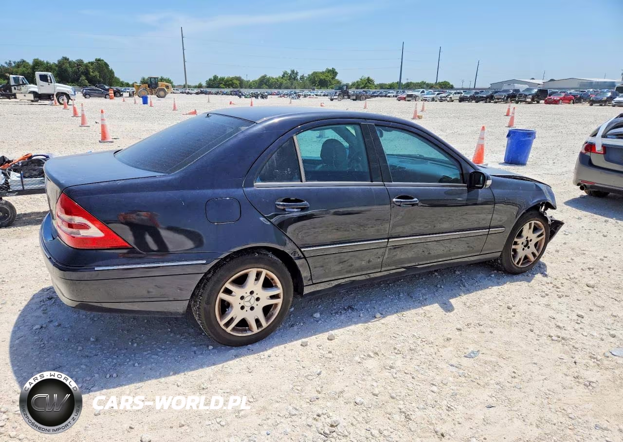 2003 Mercedes-Benz C 240 VIN:WDBRF61J73A410131 - 3