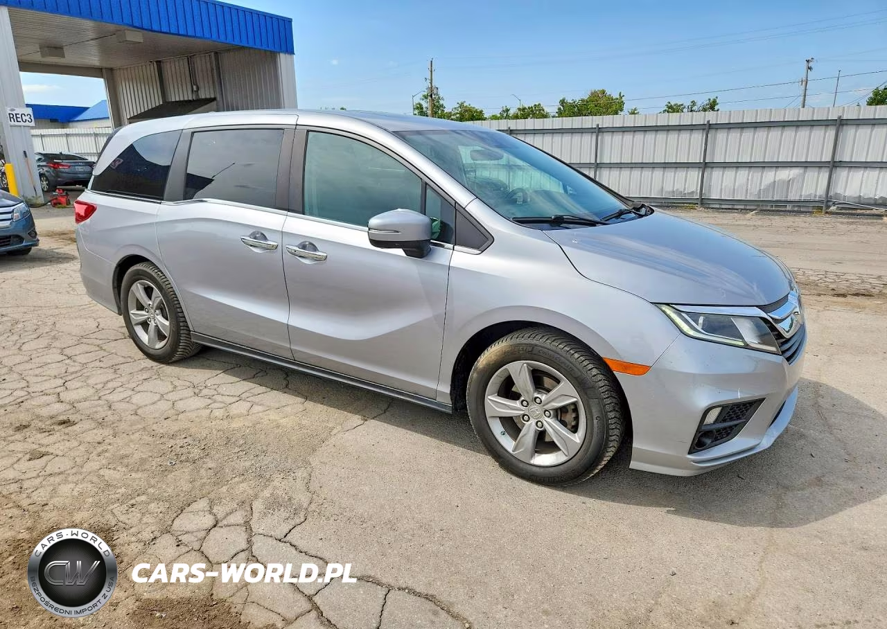 2018 Honda Odyssey Exl VIN:5FNRL6H72JB033491 - 4