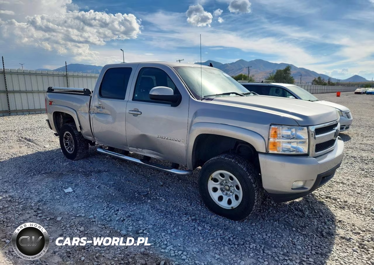 2008 Chevrolet Silverado K1500 VIN:2GCEK133781317432 - 4