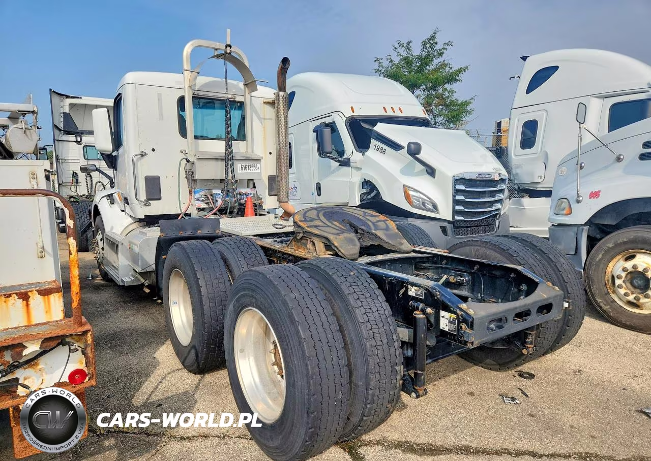 2021 Peterbilt 579 Semi Truck VIN:1XPBDP9XXMD760939 - 2