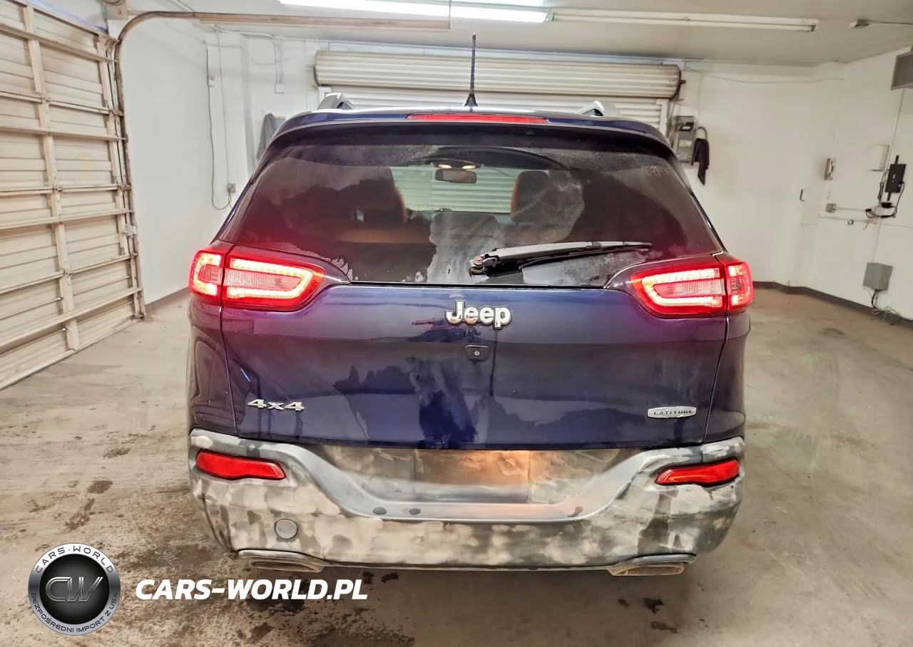 2016 Jeep Cherokee Latitude VIN:1C4PJMCS6GW192760 - 6