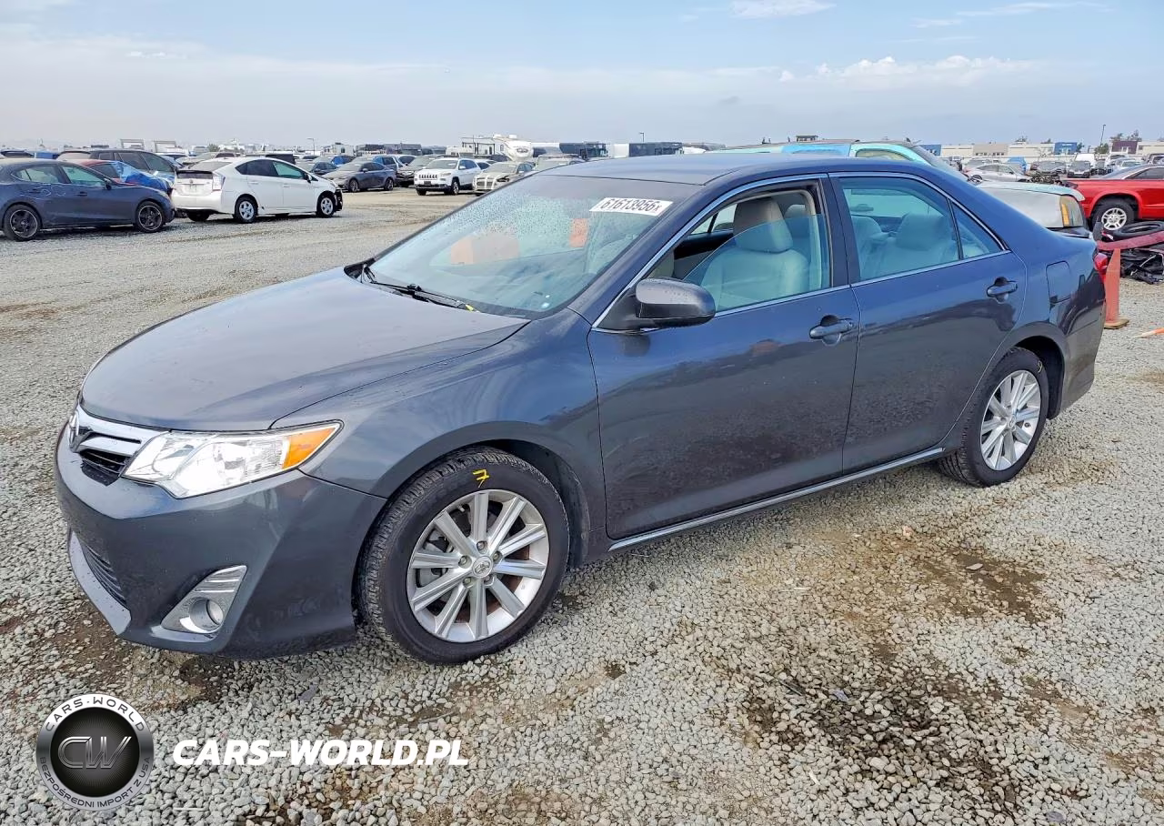 2012 Toyota Camry Hybrid Xle
