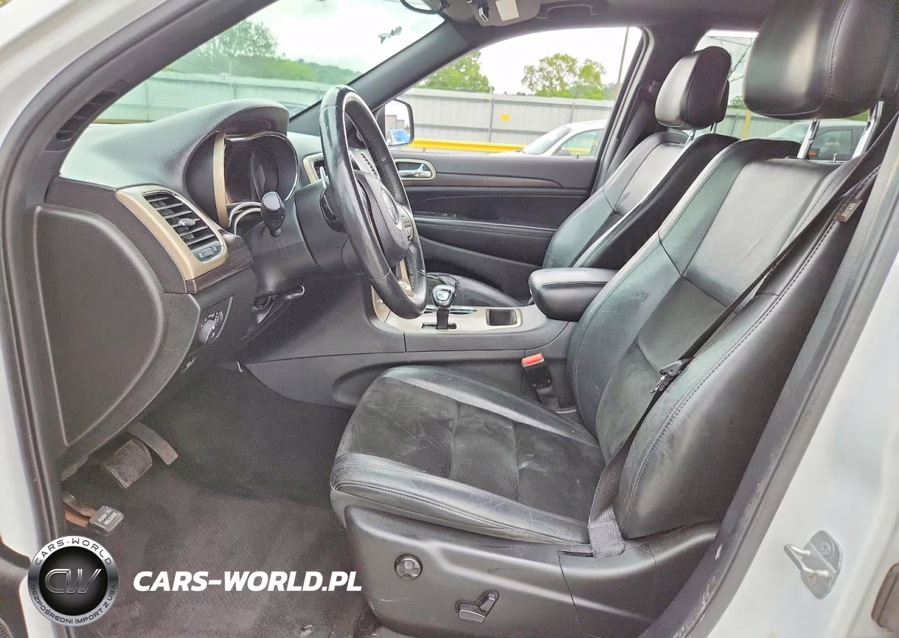 2014 Jeep Grand Cherokee Laredo VIN:1C4RJFAGXEC541405 - 7
