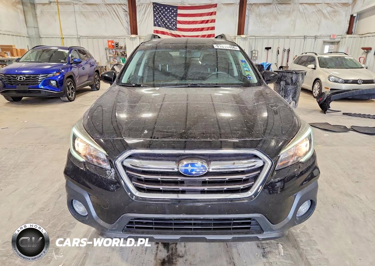 2018 Subaru Outback 2.5I Premium VIN:4S4BSACC9J3207271 - 5
