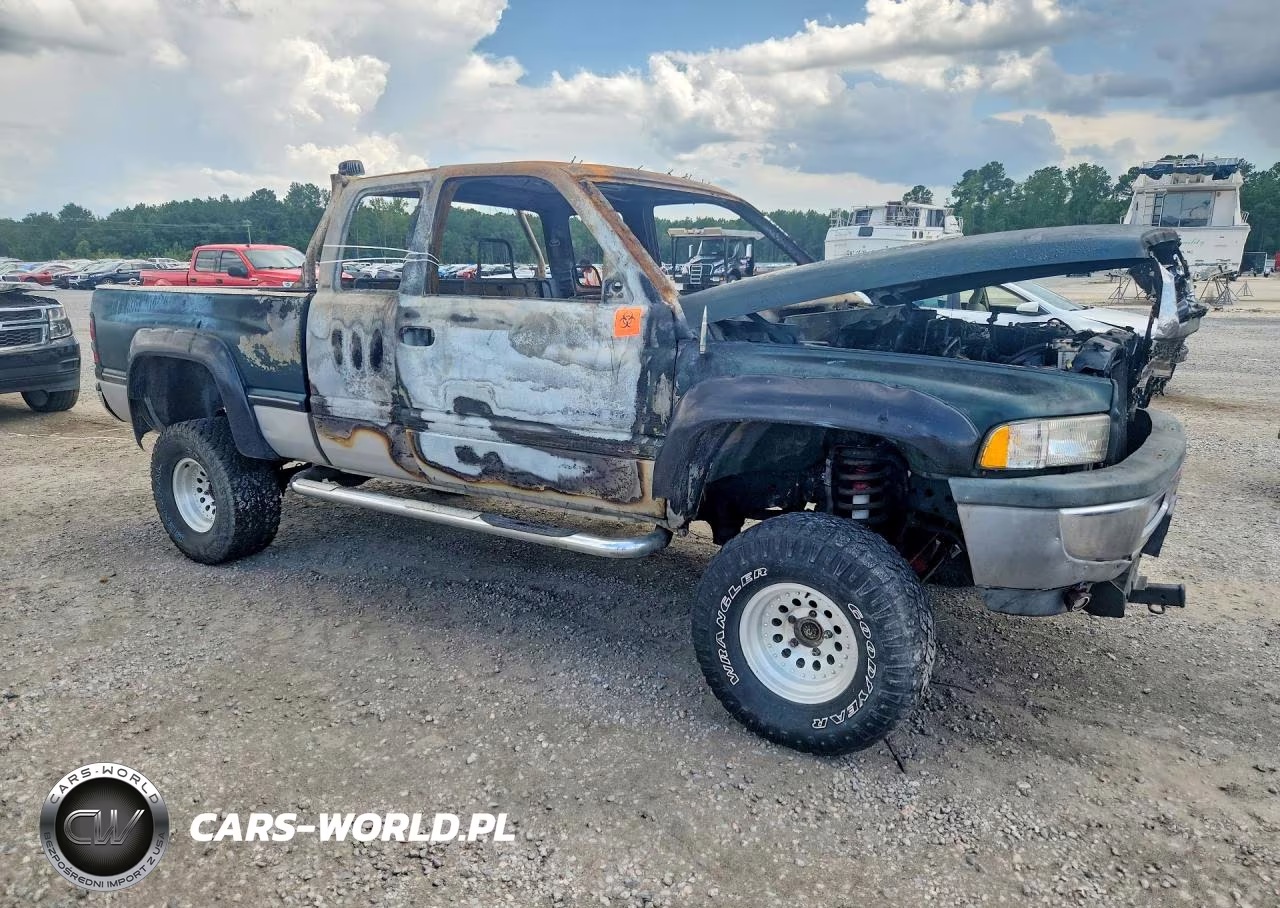 1996 Dodge Ram 1500 VIN:3B7HF13Z5TG166452 - 4
