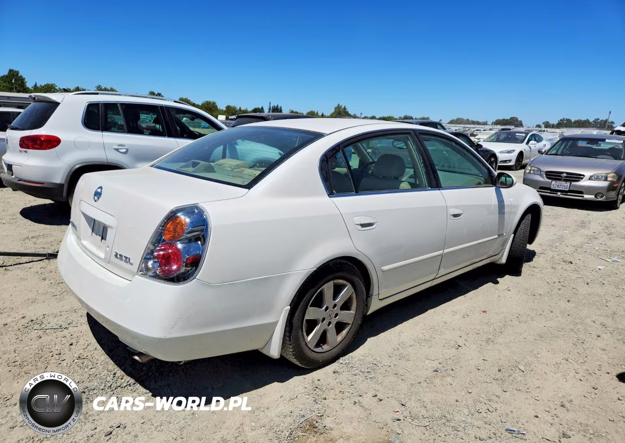 2003 Nissan Altima Base-S-Sl VIN:1N4AL11D93C188531 - 3