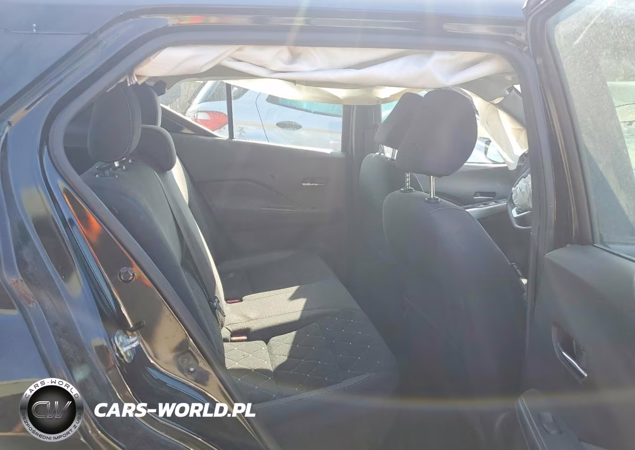2019 Nissan Kicks Sv VIN:3N1CP5CU3KL542027 - 10