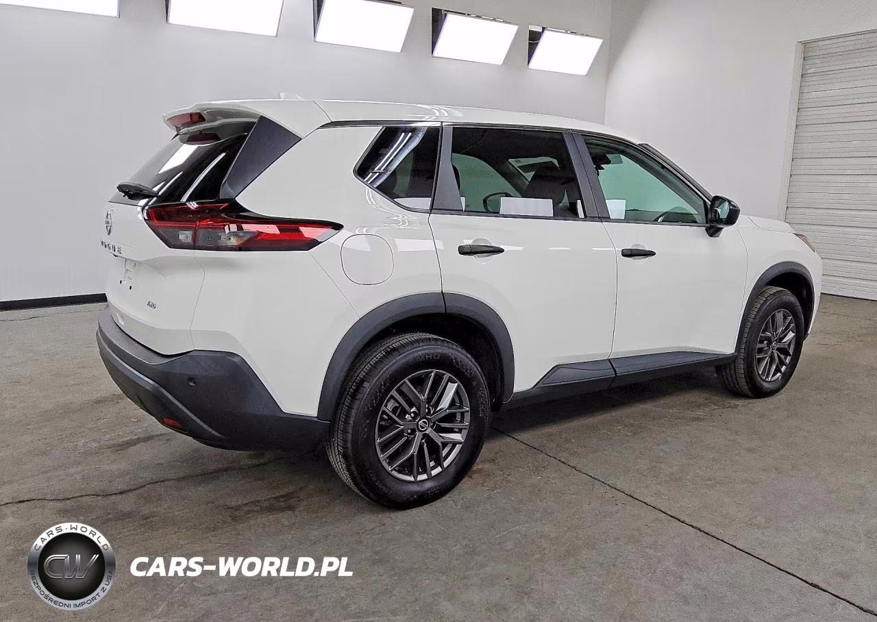 2021 Nissan Rogue S VIN:5N1AT3AB0MC733016 - 3