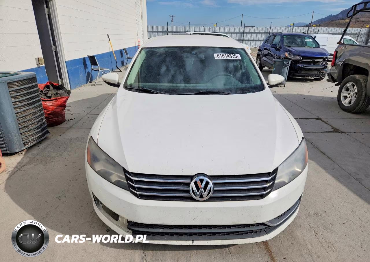2012 Volkswagen Passat S VIN:1VWAH7A39CC098525 - 5