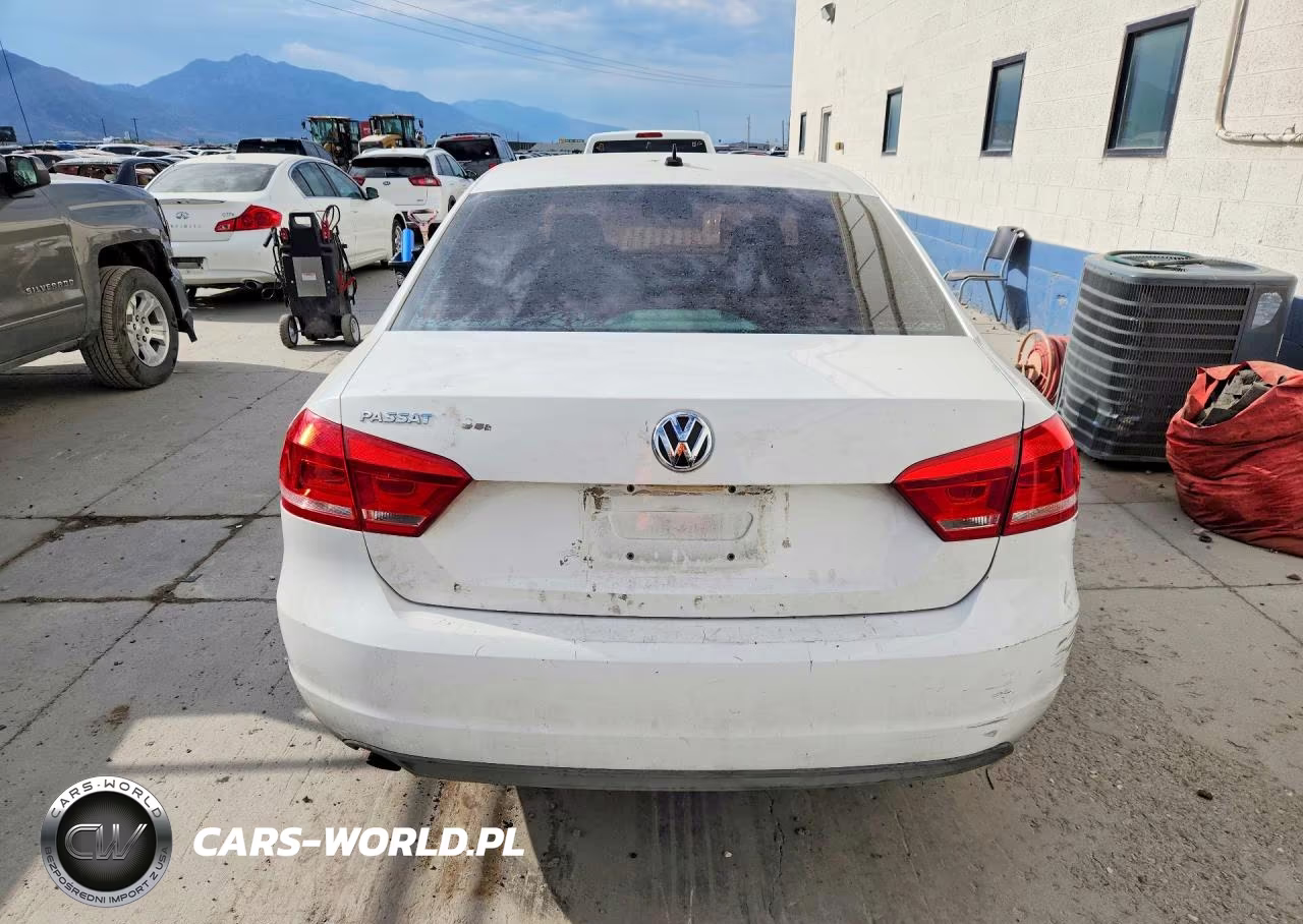 2012 Volkswagen Passat S VIN:1VWAH7A39CC098525 - 6