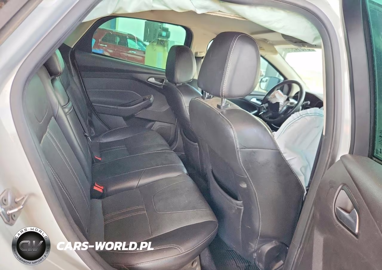 2013 Ford Focus Se VIN:1FADP3K20DL152495 - 10