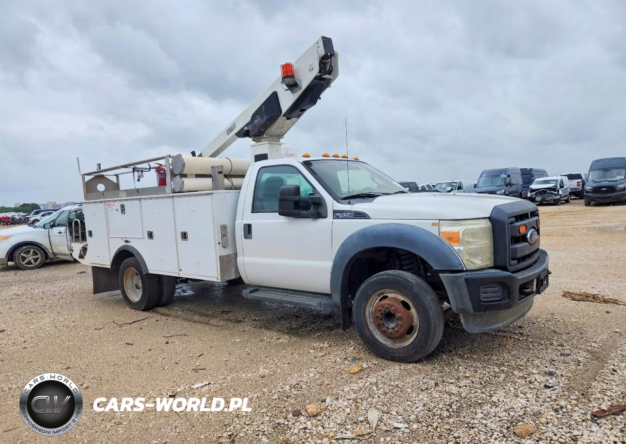 2015 Ford F450 Bucket Truck