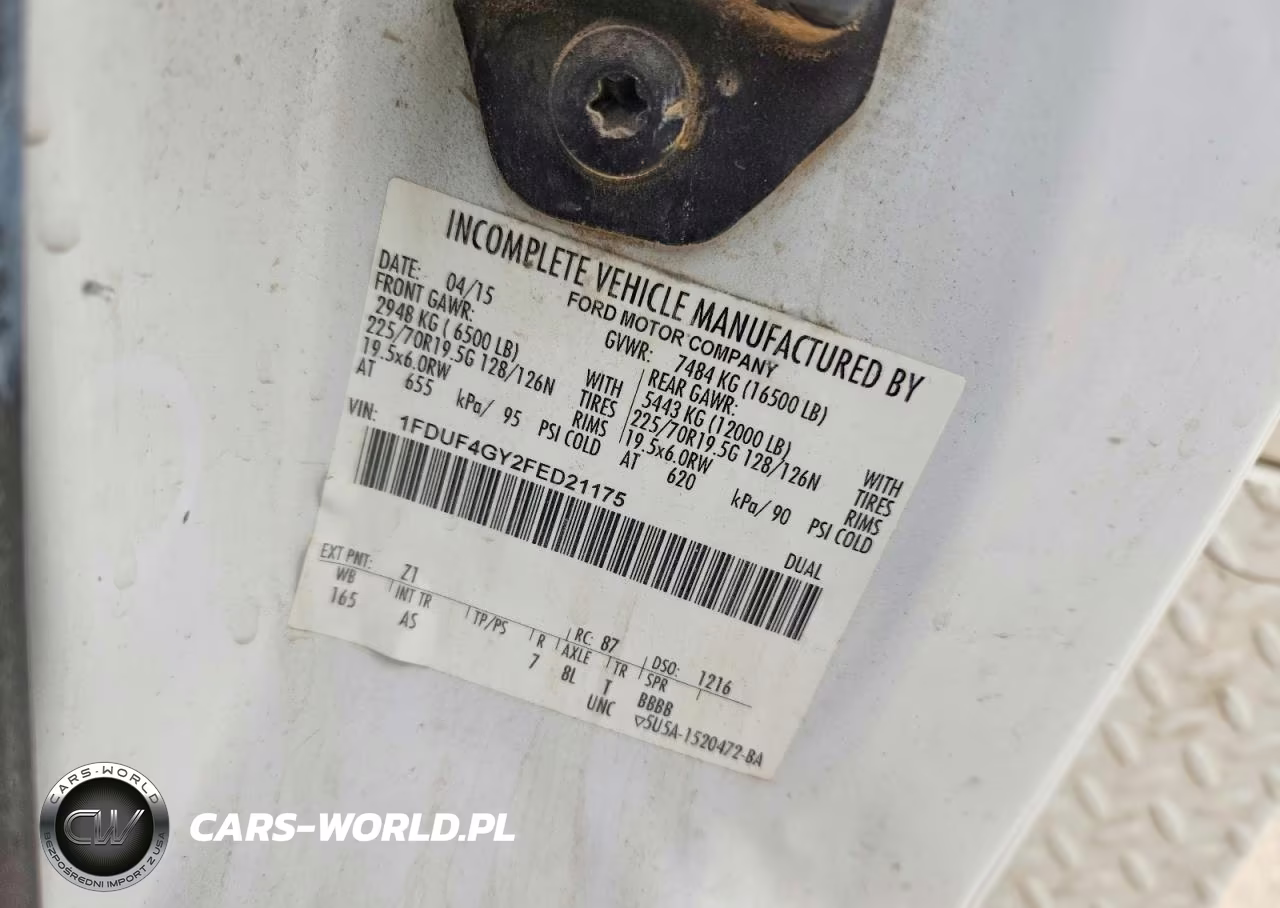 2015 Ford F450 Bucket Truck VIN:1FDUF4GY2FED21175 - 10