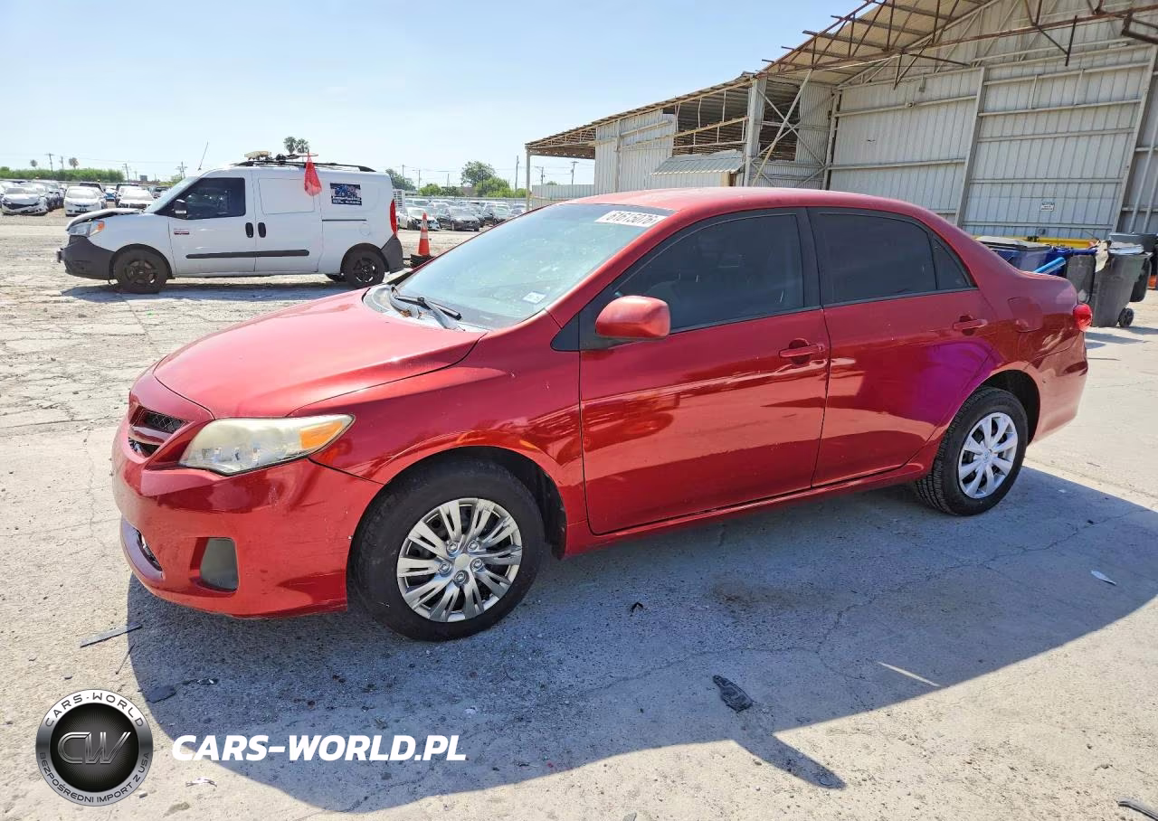 2011 Toyota Corolla Le – zdjęcie 1 z 12