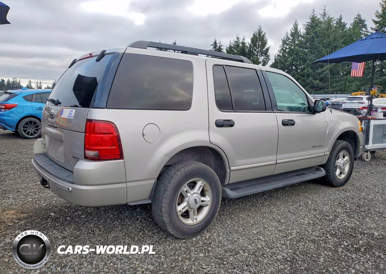 2005 Ford Explorer Xlt VIN:1FMDU73K55ZA43257 - 3