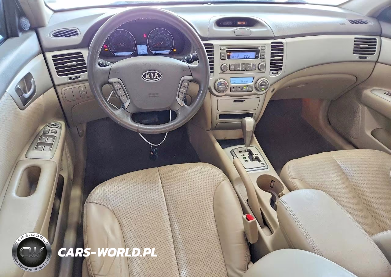 2008 Kia Optima Lx VIN:KNAGE123985213795 - 8