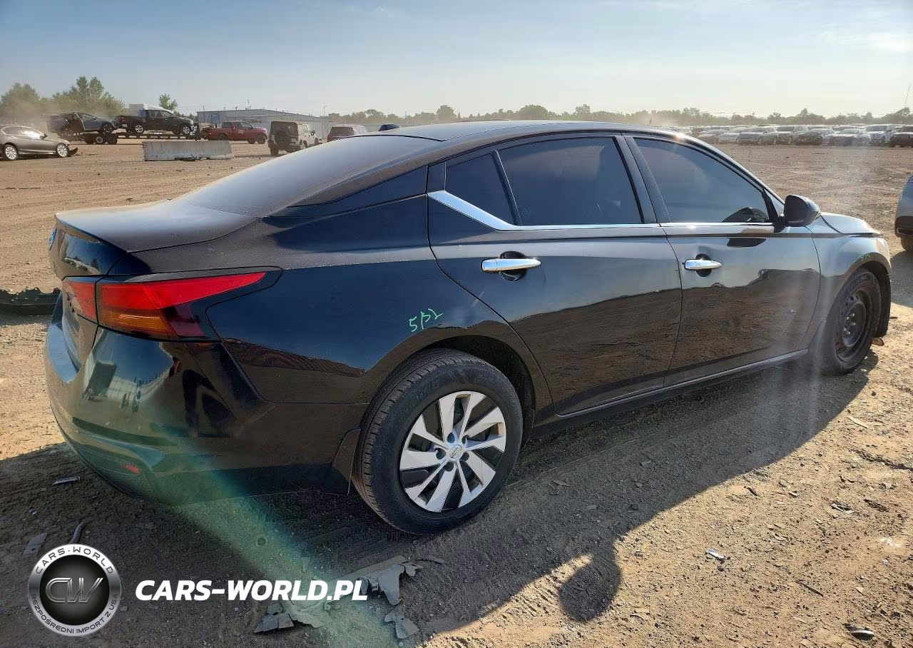 2020 Nissan Altima S VIN:1N4BL4BV4LC170869 - 3