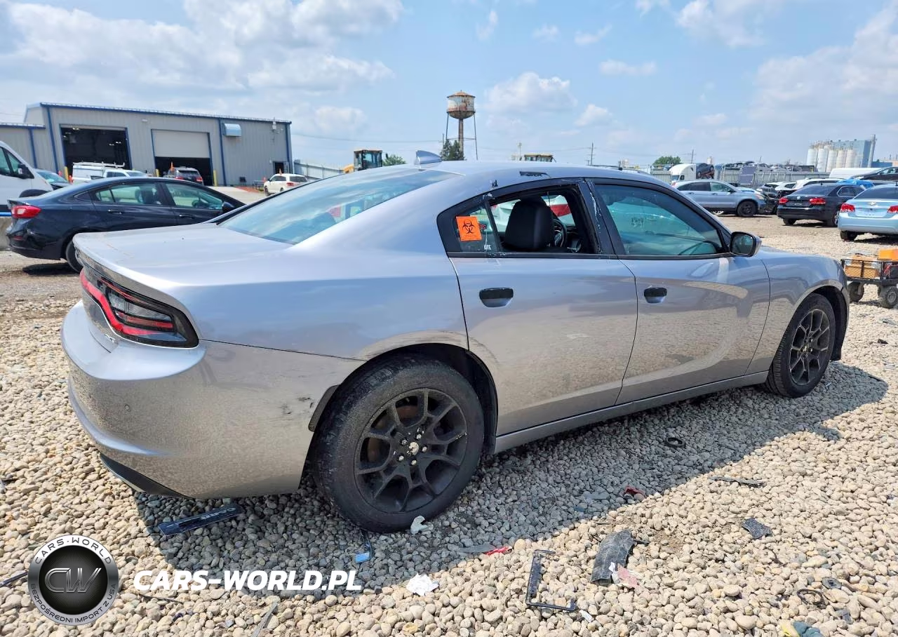 2015 Dodge Charger Sxt VIN:2C3CDXJG1FH817895 - 3