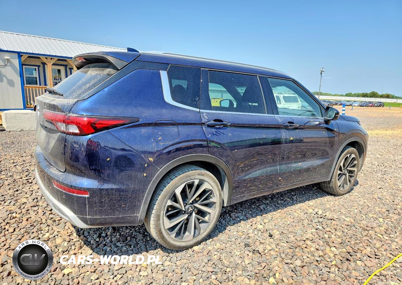 2022 Mitsubishi Outlander Sel VIN:JA4J3VA87NZ071626 - 3