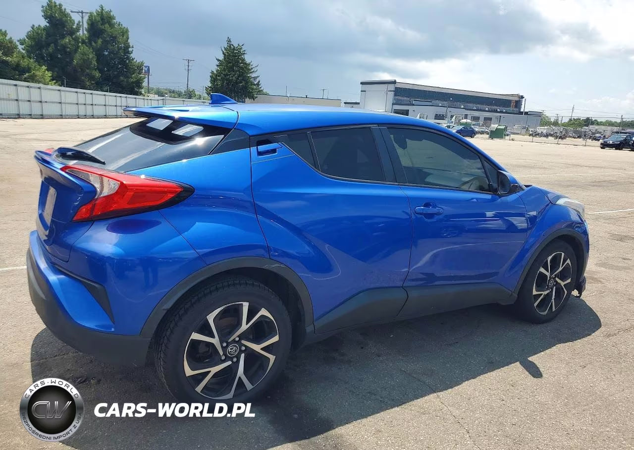 2018 Toyota C-Hr Xle VIN:NMTKHMBX8JR006726 - 3