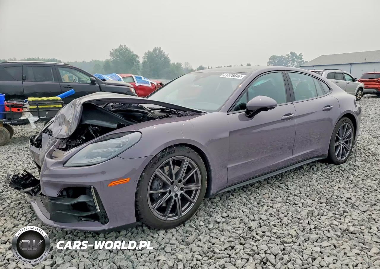 2025 Porsche Panamera Base
