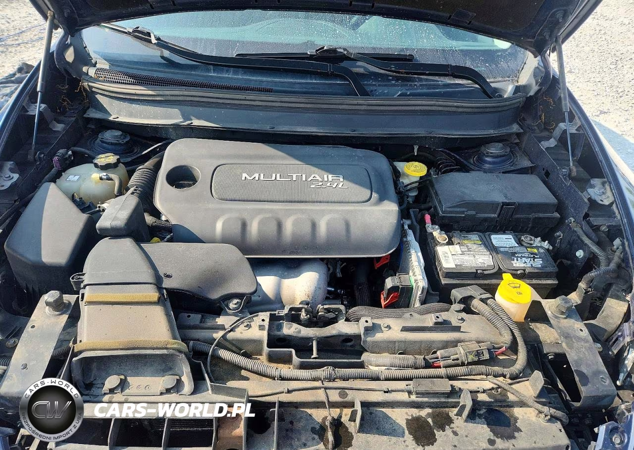 2014 Jeep Cherokee Sport VIN:1C4PJMAB4EW121718 - 12