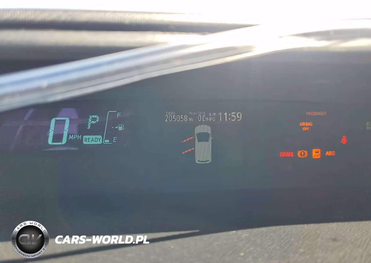 TOYOTA PRIUS C VIN:JTDKDTB39E1559604 - 9