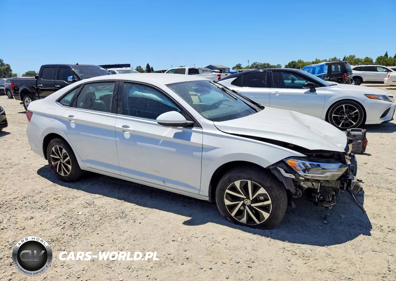 2024 Volkswagen Jetta S VIN:3VW5M7BU8RM044158 - 4