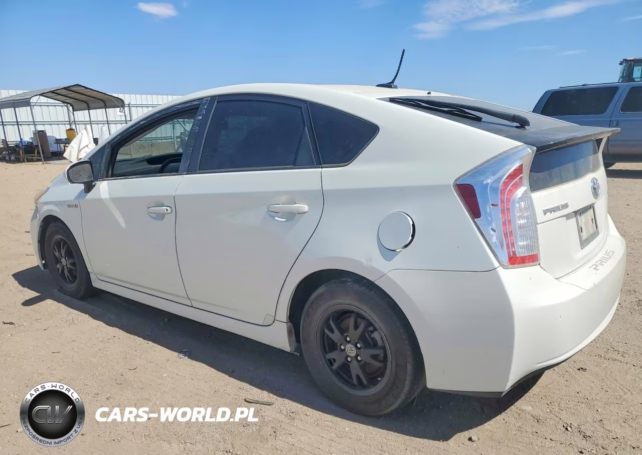 2015 Toyota Prius Four VIN:JTDKN3DU7F1913785 - 2