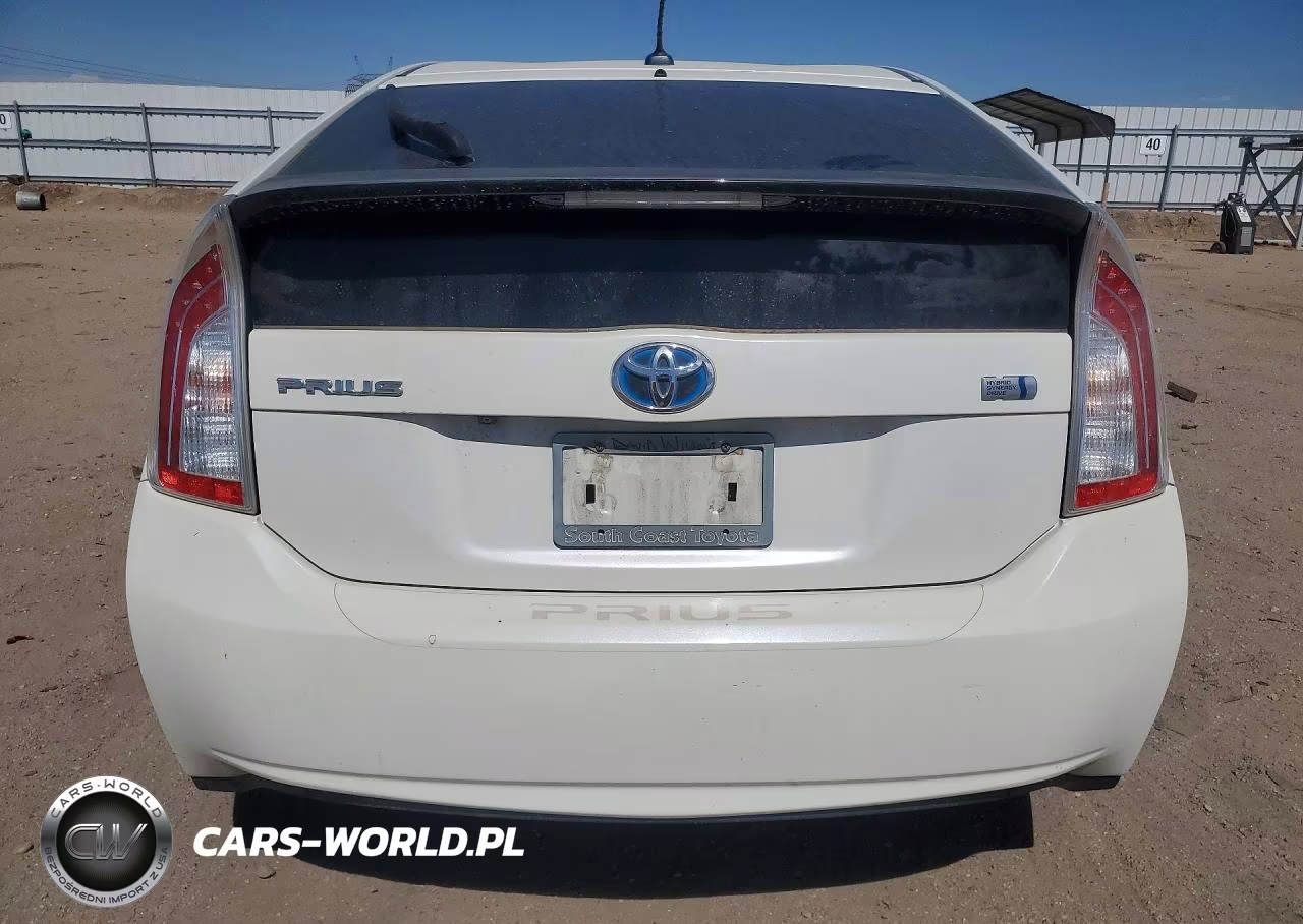 2015 Toyota Prius Four VIN:JTDKN3DU7F1913785 - 6