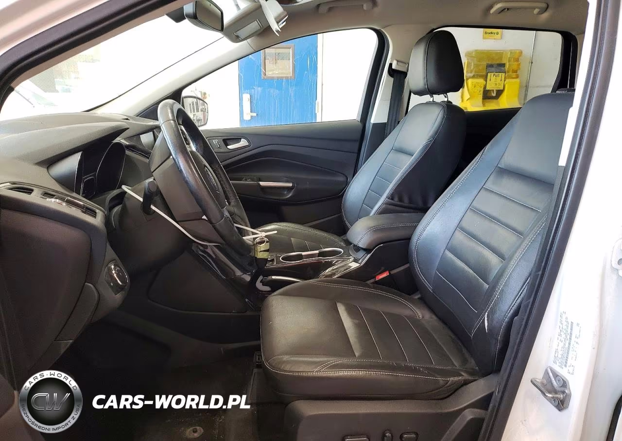 2014 Ford Escape Titanium VIN:1FMCU9J9XEUE53069 - 7