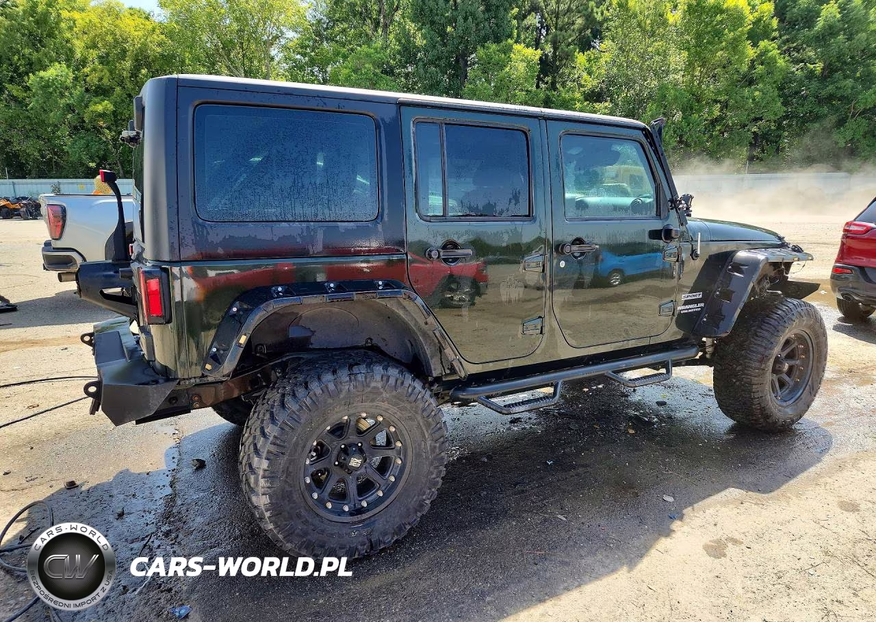 2012 Jeep Wrangler Unlimited Sport VIN:1C4BJWDGXCL113120 - 3