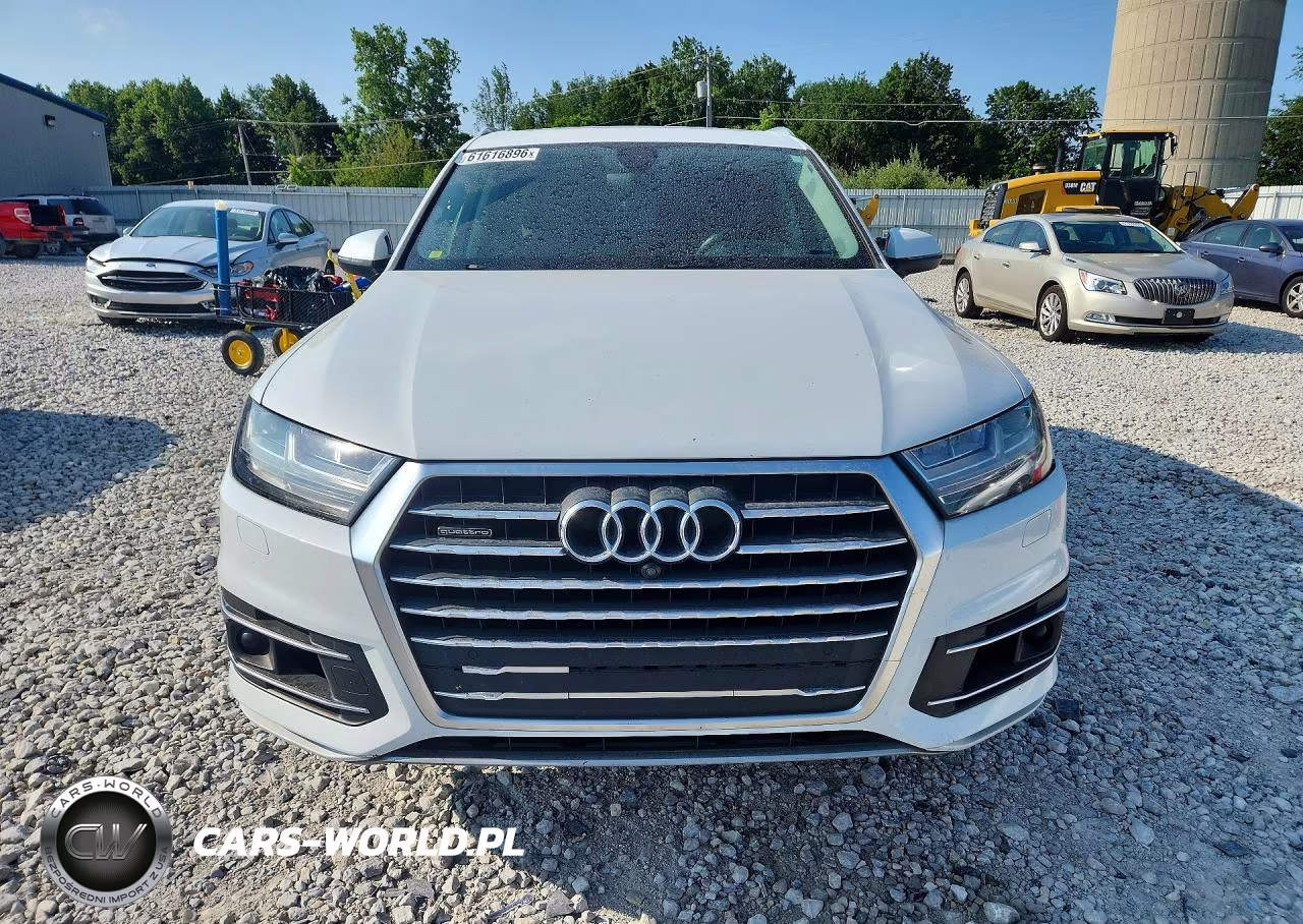 2018 Audi Q7 Prestige VIN:WA1VAAF71JD049063 - 5