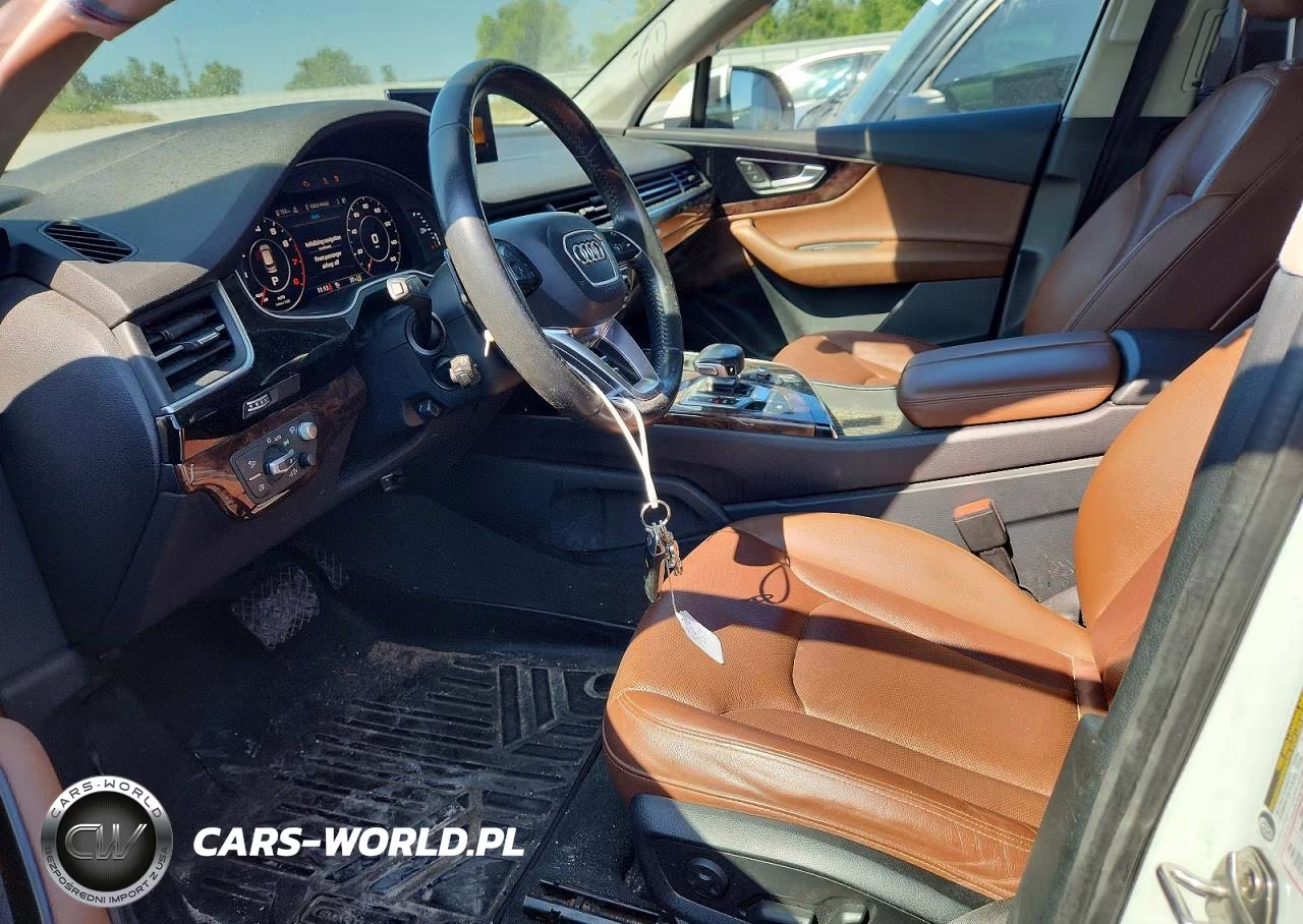 2018 Audi Q7 Prestige VIN:WA1VAAF71JD049063 - 7