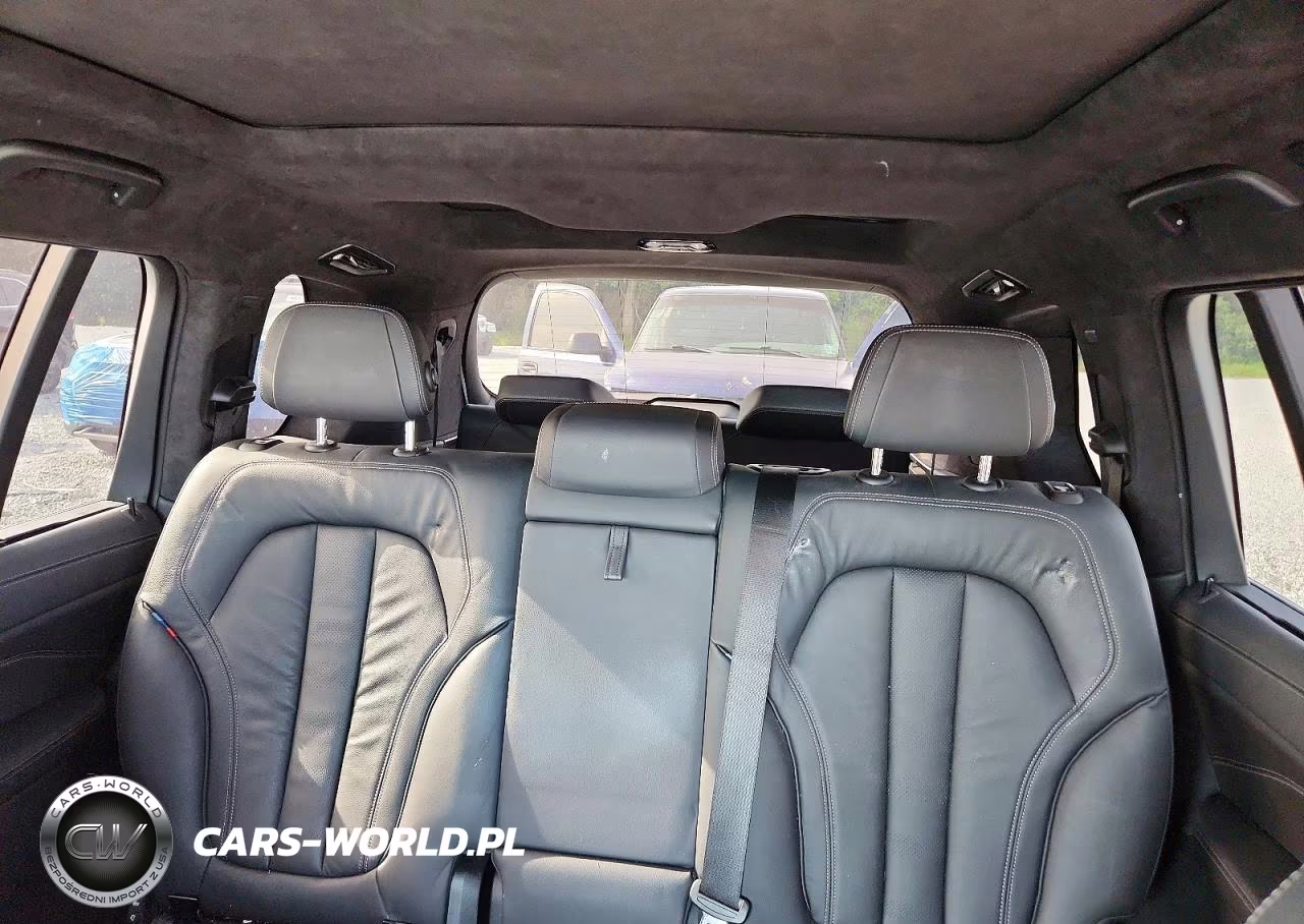 2020 BMW X7 xDrive40I VIN:5UXCW2C0XL9A01144 - 10