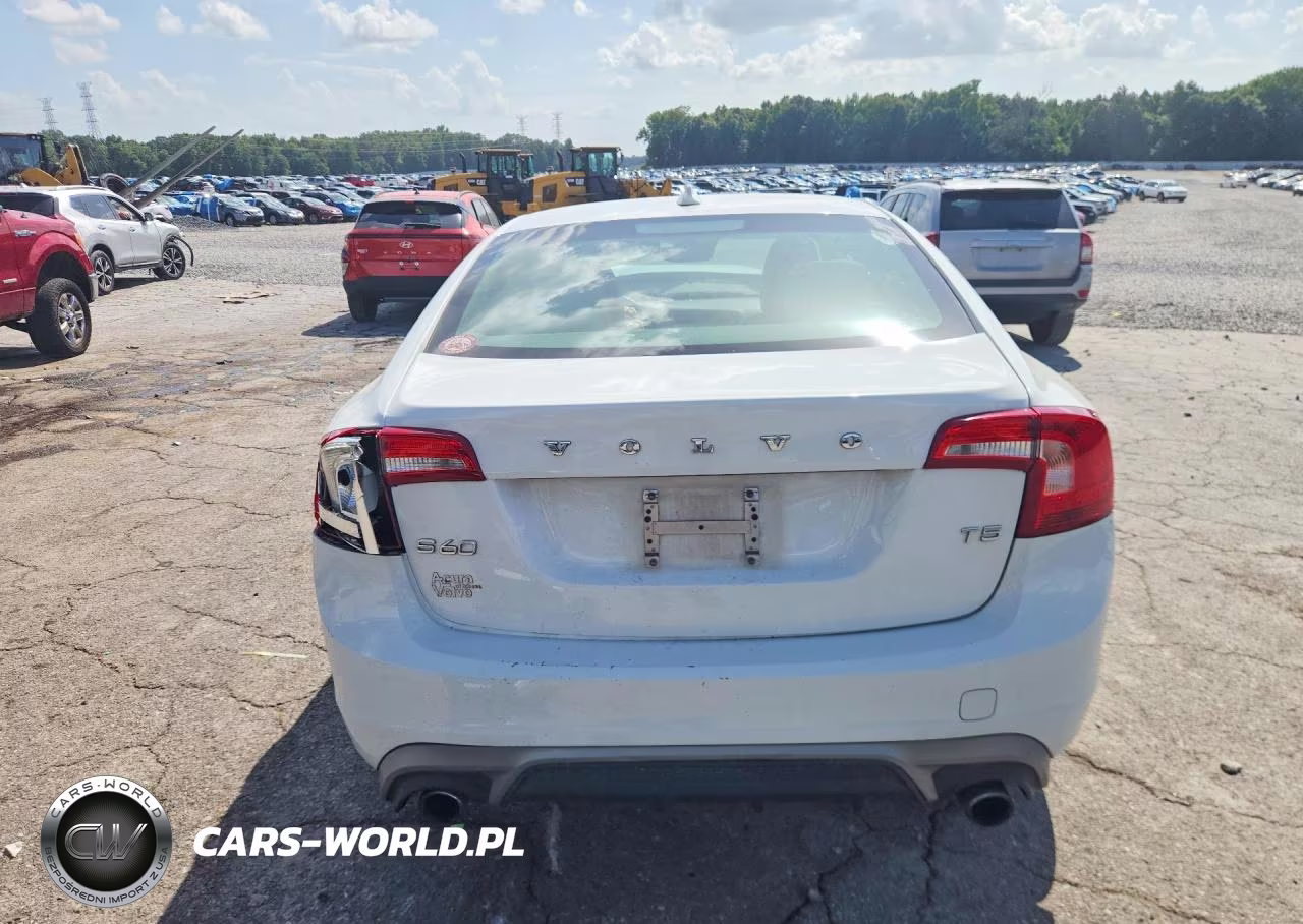 2017 Volvo S60 VIN:YV126MFL8H2423631 - 6