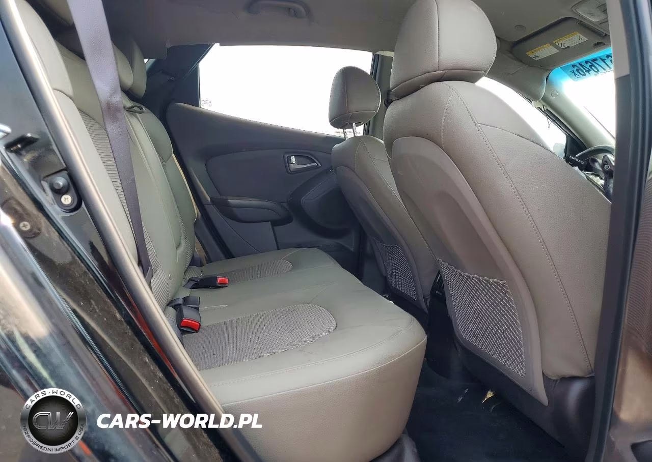 2015 Hyundai Tucson Se VIN:KM8JUCAG2FU116139 - 11