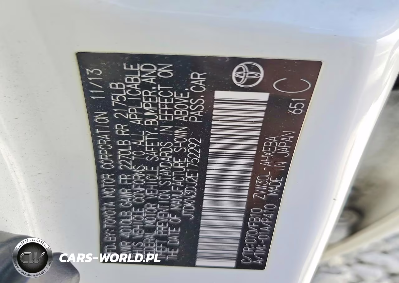 2014 Toyota Prius Two VIN:JTDKN3DU2E1752292 - 13