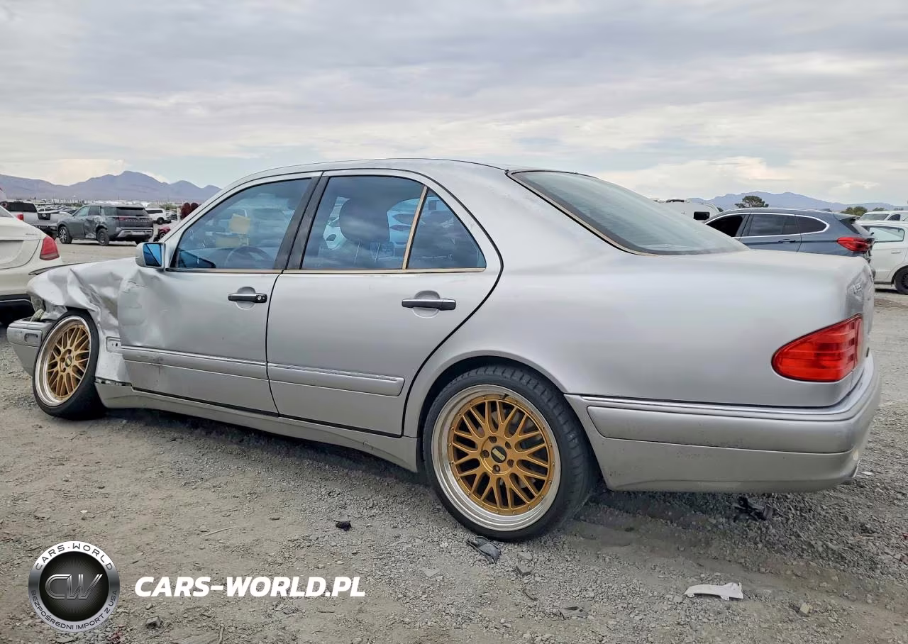 1999 Mercedes-Benz E 55 Amg VIN:WDBJF74H4XA781748 - 2