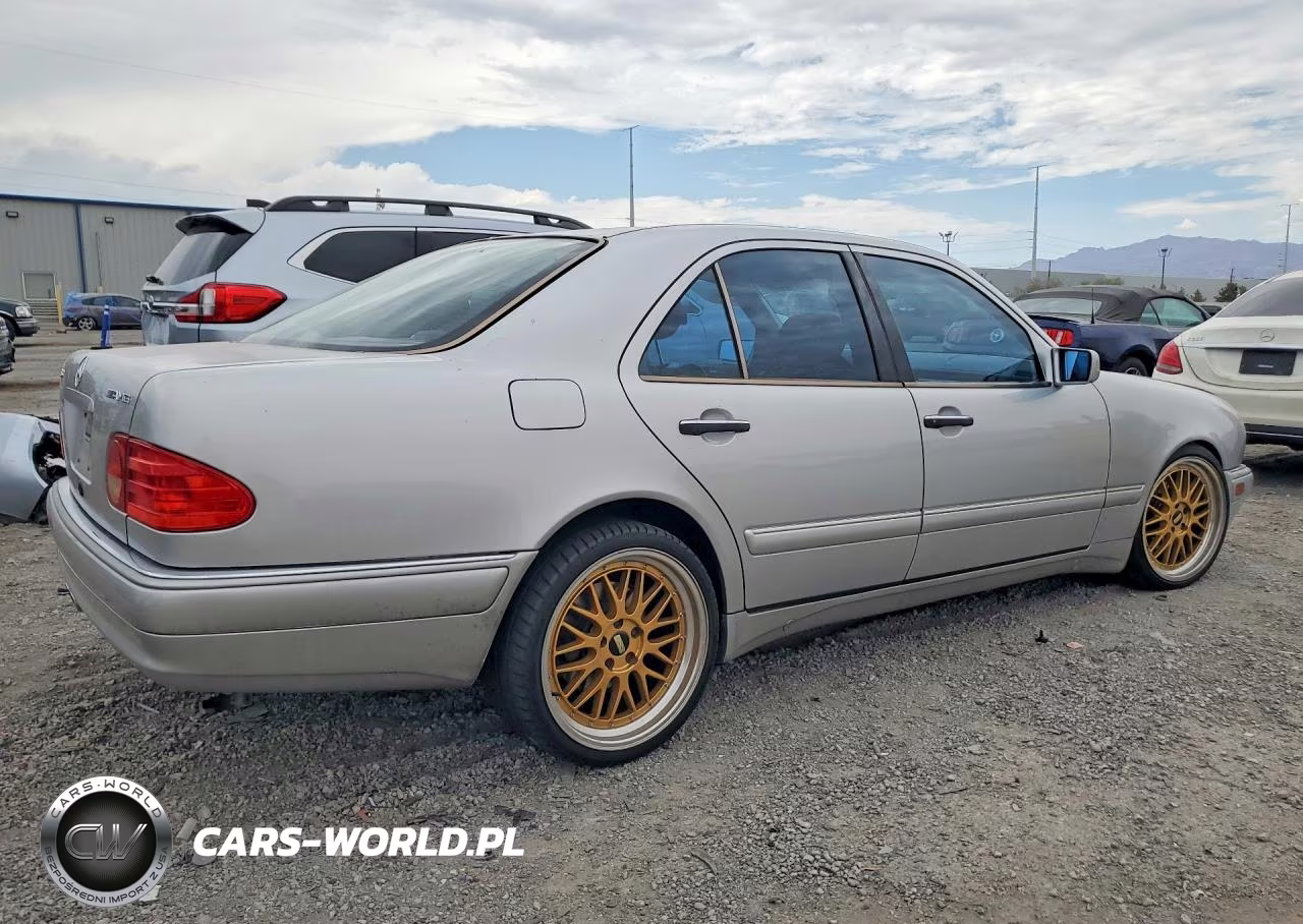 1999 Mercedes-Benz E 55 Amg VIN:WDBJF74H4XA781748 - 3