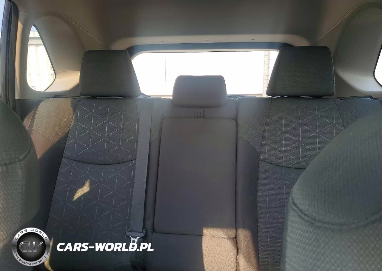 2024 Toyota Rav4 Xle VIN:2T3P1RFV7RC425230 - 10
